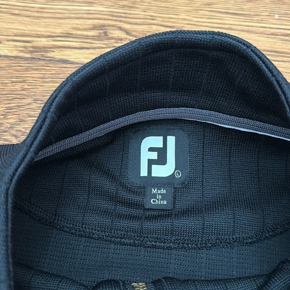 Allegheny Country Club Golf Quarter Zip - Picture 4 of 6